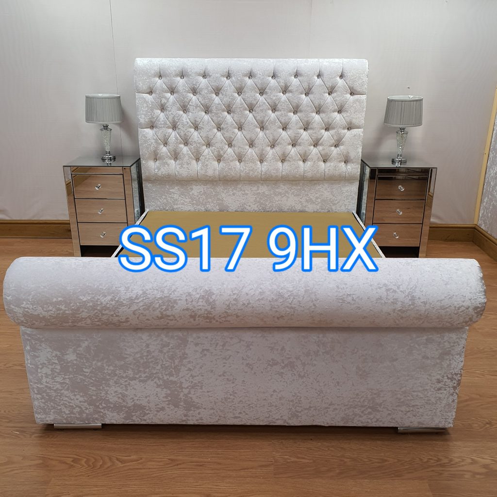Crushed Velvet Bed - Luxury Crushed Velvet Chesterfield Sleigh in White
